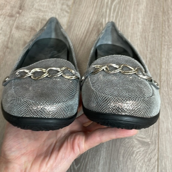 Vionic Orthoheel Alda Pewter Leather Reptile Slip On Loafers Chain 8.5W - Picture 10 of 15
